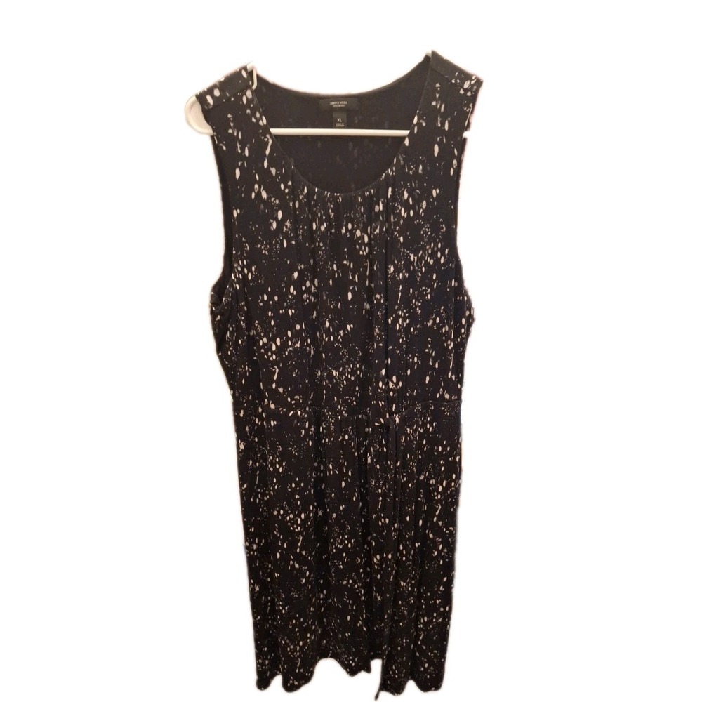 Simply Vera XL Black w/White Spot Design Sleevless Jersey  Dress Scoop Neckline